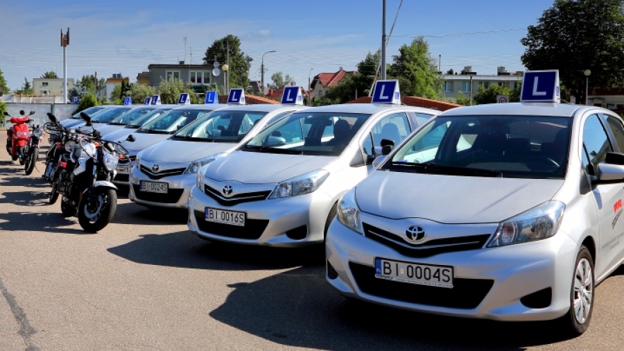 flota WORD, pojazdy egzaminacyjne na kategorię B prawa jazdy auta marki Toyota Yaris